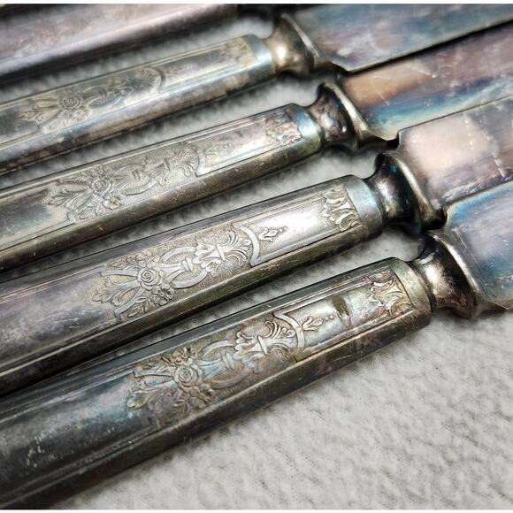 Lot 7 Butter KNIVES 1847 Rogers Bros. Antique AMBASSADOR Silverplate Ca 1919 - Picture 3 of 6